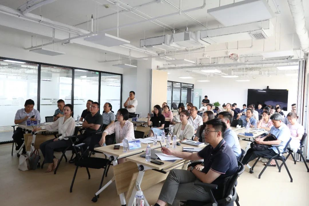 座无虚席！久久不散！Z6尊龙凯时新药说北京沙龙圆满闭幕！